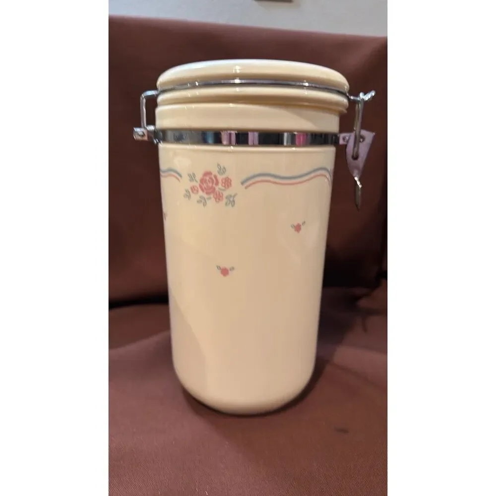 2 Corelle Coordinate English Breakfast Acyclic Storage Jars 48 Oz. amd 58 oz.